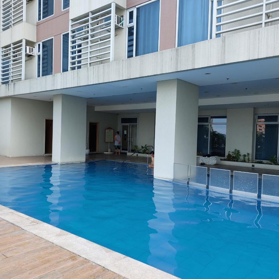 Johnstay Manila Dış mekan fotoğraf
